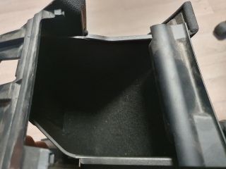 bontott SKODA SUPERB II Bal első Tároló Rekesz