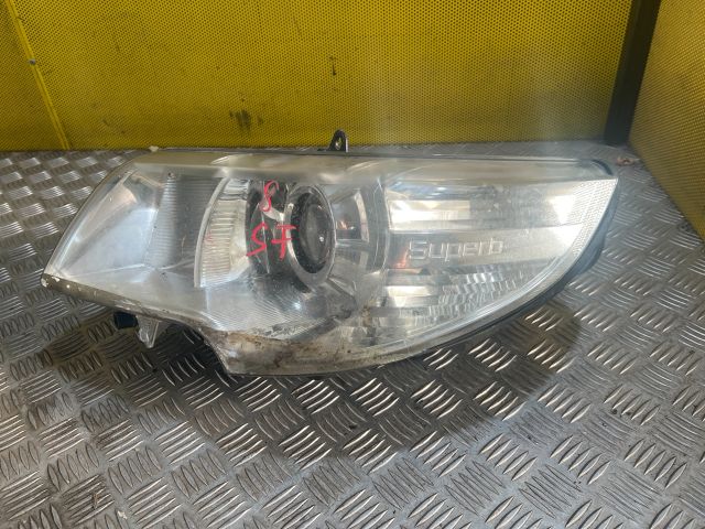 bontott SKODA SUPERB II Bal Fényszóró