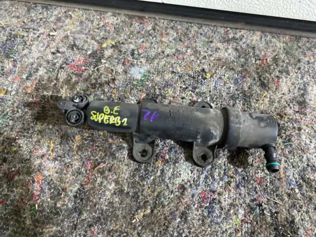 bontott SKODA SUPERB II Bal Fényszórómosó Fúvóka