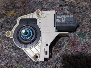 bontott SKODA SUPERB II Bal hátsó Ablakemelő Motor
