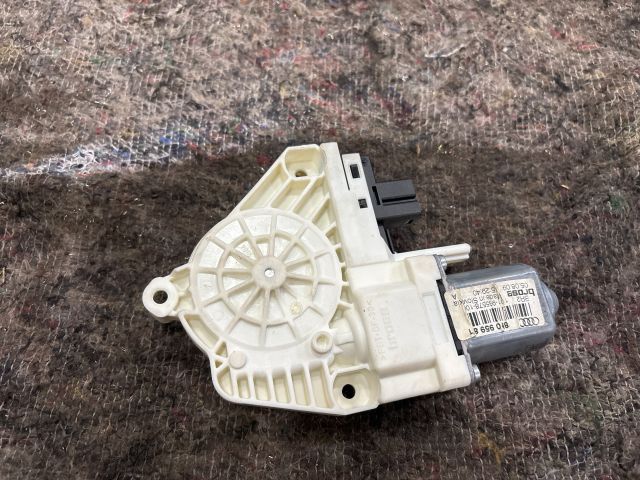 bontott SKODA SUPERB II Bal hátsó Ablakemelő Motor