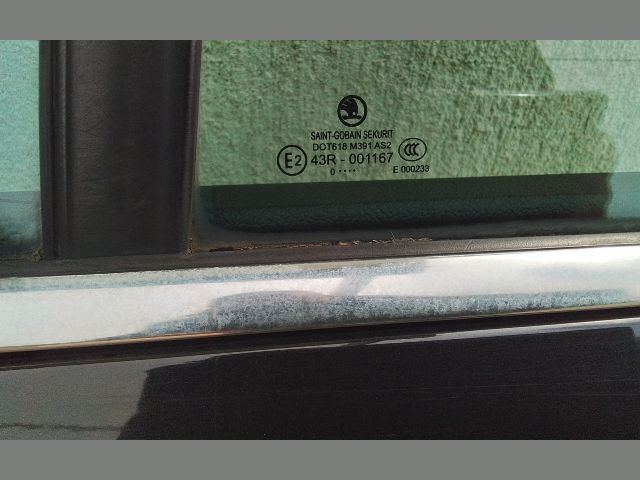 bontott SKODA SUPERB II Bal hátsó Ablakemelő Szerkezet (Elektromos)