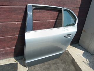 bontott SKODA SUPERB II Bal hátsó Ajtó (Részeivel)