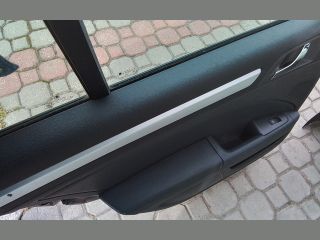 bontott SKODA SUPERB II Bal hátsó Ajtó (Részeivel)