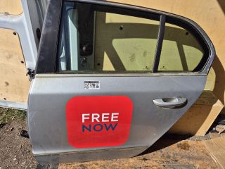 bontott SKODA SUPERB II Bal hátsó Ajtó (Részeivel)