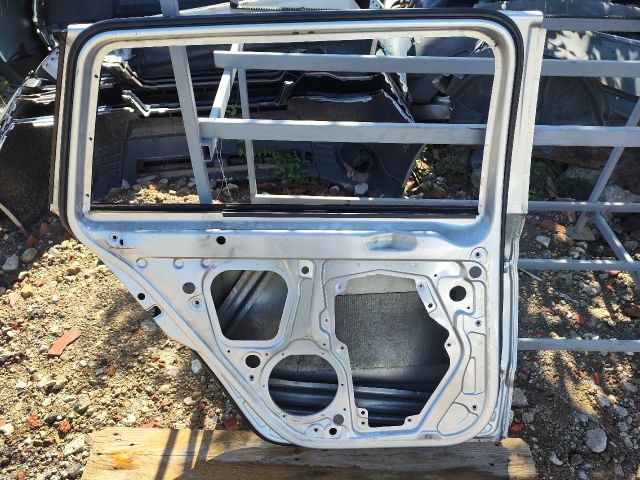 bontott SKODA SUPERB II Bal hátsó Ajtó (Üres lemez)