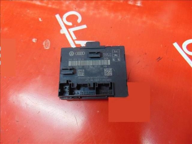 bontott SKODA SUPERB II Bal hátsó Ajtó Vezérlőegység