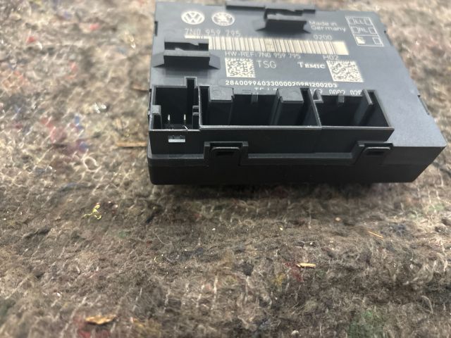 bontott SKODA SUPERB II Bal hátsó Ajtó Vezérlőegység