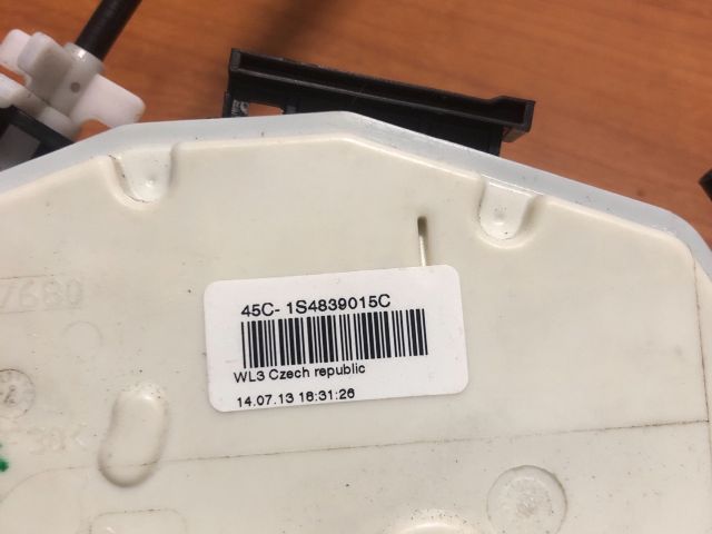 bontott SKODA SUPERB II Bal hátsó Ajtózár