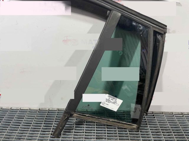 bontott SKODA SUPERB II Bal hátsó Fixüveg (Ajtóban)