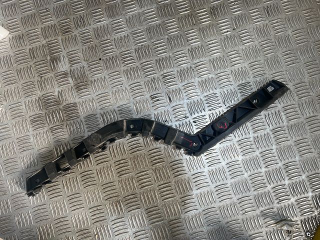 bontott SKODA SUPERB II Bal hátsó Oldal Lökhárító Tartó (Műanyag)