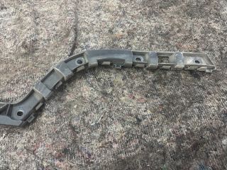 bontott SKODA SUPERB II Bal hátsó Oldal Lökhárító Tartó (Műanyag)