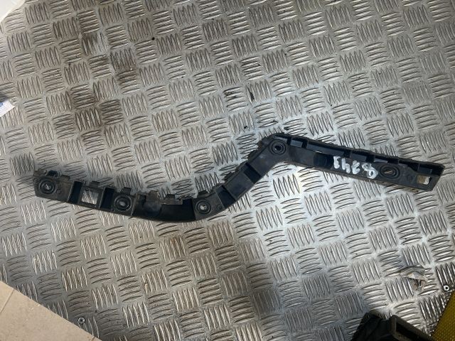 bontott SKODA SUPERB II Bal hátsó Oldal Lökhárító Tartó (Műanyag)