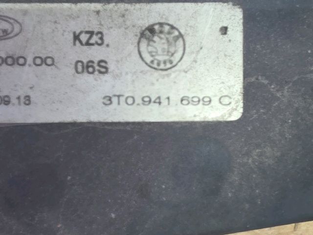 bontott SKODA SUPERB II Bal Ködfényszóró