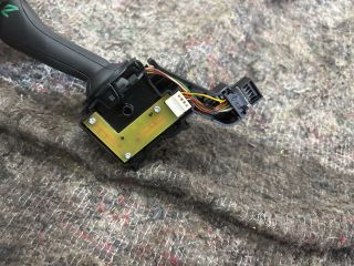 bontott SKODA SUPERB II Bal Kormánykapcsoló Irányjelző