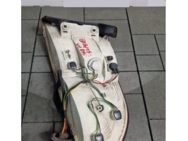 bontott SKODA SUPERB II Bal Külső Hátsó Lámpa