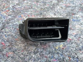 bontott SKODA SUPERB II Bal Szellőző