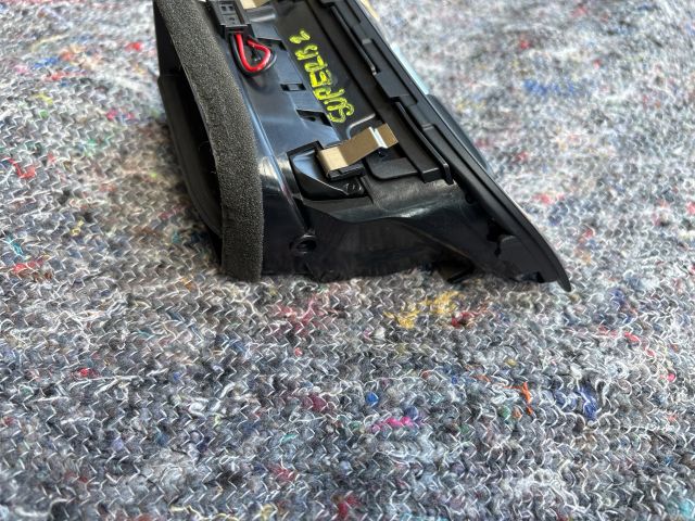 bontott SKODA SUPERB II Bal Szellőző