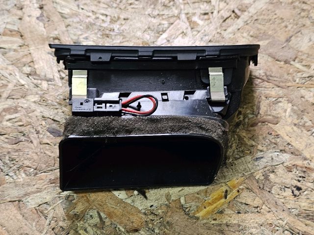 bontott SKODA SUPERB II Bal Szellőző