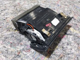 bontott SKODA SUPERB II Bal Szellőző