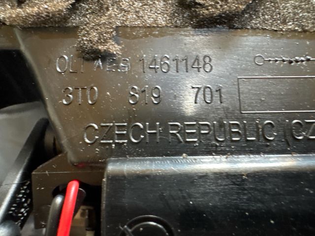 bontott SKODA SUPERB II Bal Szellőző