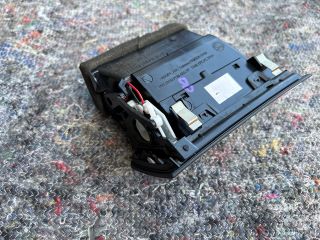 bontott SKODA SUPERB II Bal Szellőző