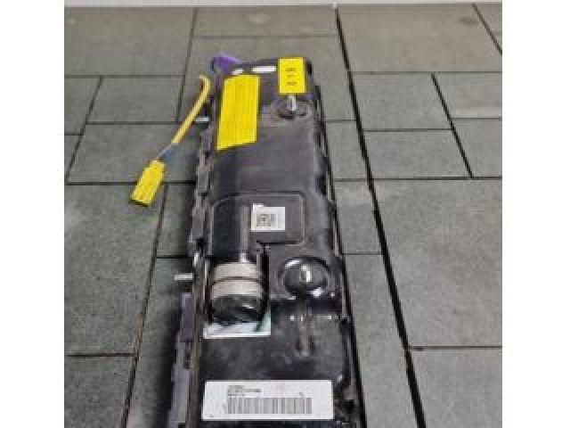 bontott SKODA SUPERB II Bal Térdlégzsák