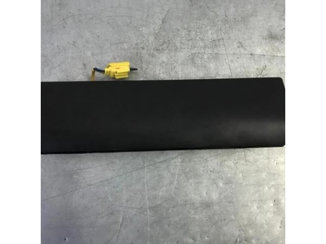 bontott SKODA SUPERB II Bal Térdlégzsák