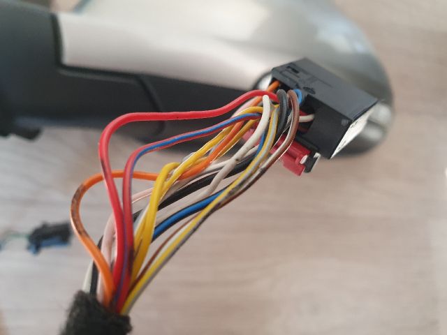 bontott SKODA SUPERB II Bal Visszapillantó Tükör (Elektromos)