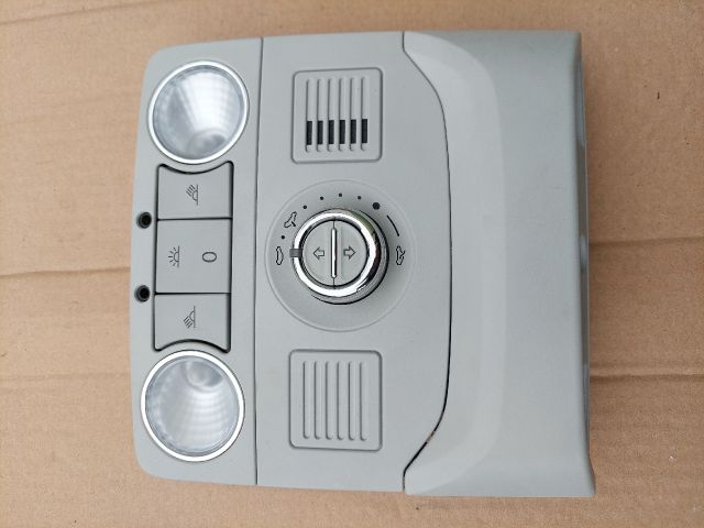 bontott SKODA SUPERB II Belső Világítás Tetőablak Vezérlővel