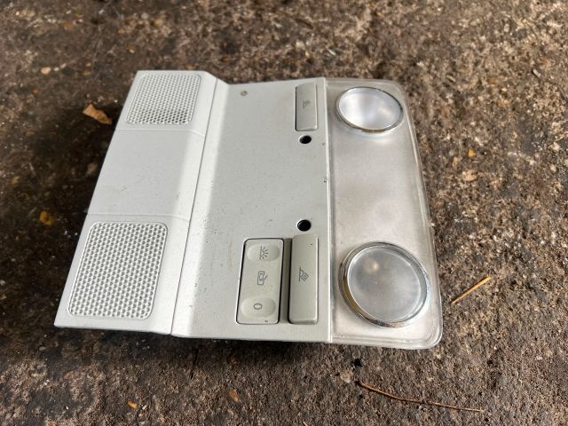 bontott SKODA SUPERB II Beltér Világítás Első