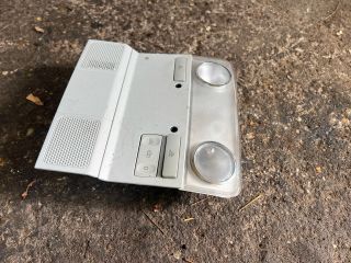 bontott SKODA SUPERB II Beltér Világítás Első