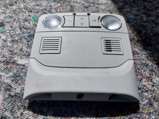 bontott SKODA SUPERB II Beltér Világítás Első