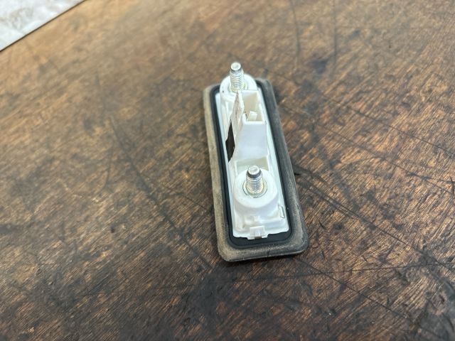 bontott SKODA SUPERB II Csomagtér Nyitó Kar / Gomb