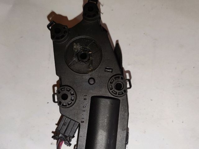 bontott SKODA SUPERB II Csomagtérajtó Jobb Zsanér