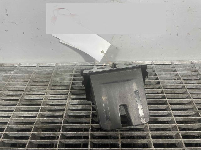 bontott SKODA SUPERB II Csomagtérajtó Ütköző