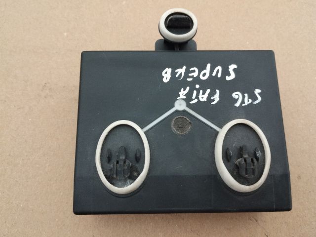 bontott SKODA SUPERB II Elektronika (Magában)