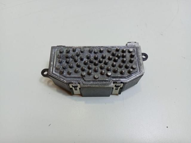 bontott SKODA SUPERB II Előtét Ellenállás Fűtőmotor