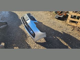 bontott SKODA SUPERB II Első Lökhárító (Részeivel)