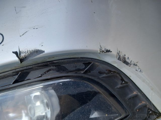 bontott SKODA SUPERB II Első Lökhárító (Részeivel)