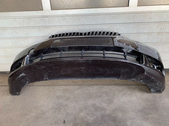 bontott SKODA SUPERB II Első Lökhárító (Üresen)