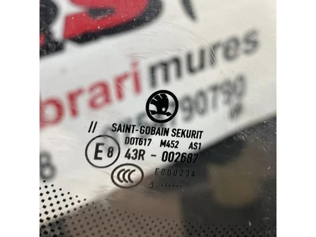 bontott SKODA SUPERB II Első Szélvédő