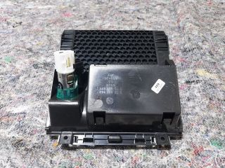 bontott SKODA SUPERB II Első Tároló Rekesz