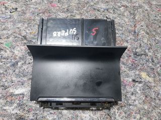 bontott SKODA SUPERB II Első Tároló Rekesz