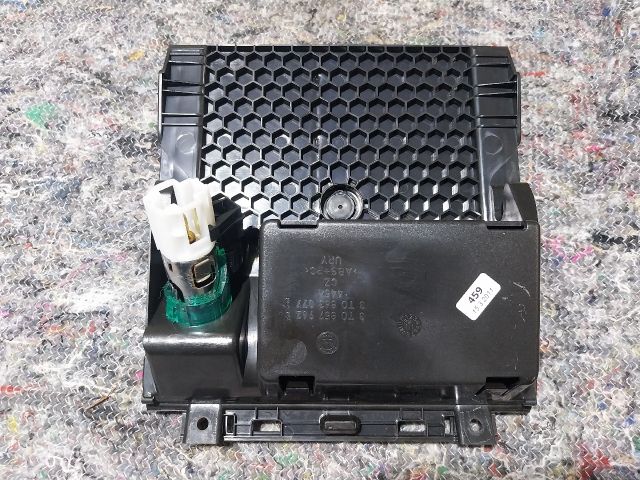 bontott SKODA SUPERB II Első Tároló Rekesz