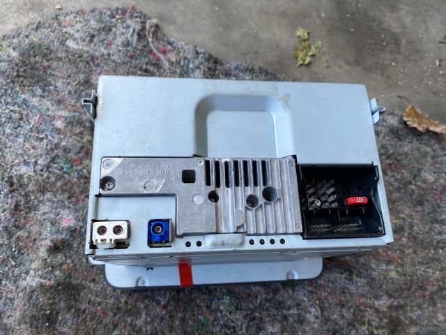 bontott SKODA SUPERB II Emelő