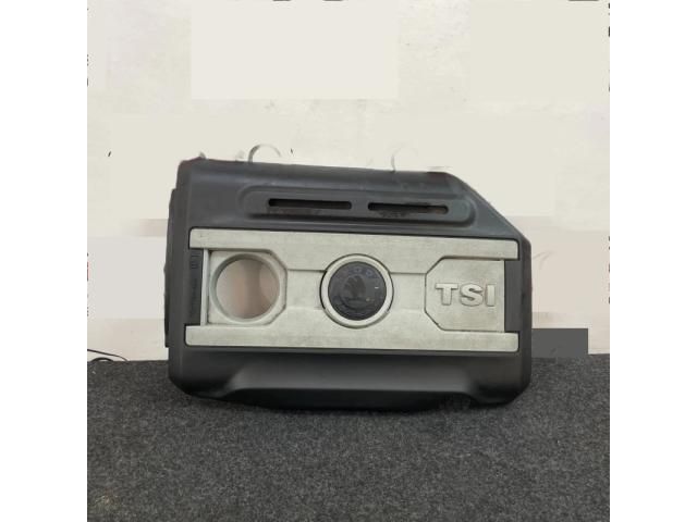 bontott SKODA SUPERB II Felső Hűtőburkolat