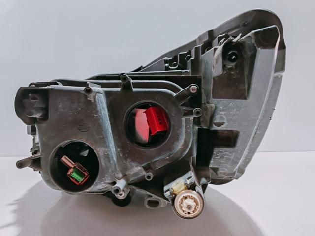 bontott SKODA SUPERB II Fényszóró (Pozíciófüggetlen)