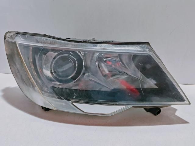 bontott SKODA SUPERB II Fényszóró (Pozíciófüggetlen)