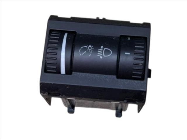 bontott SKODA SUPERB II Fényszórómagasság Állító Kapcsoló